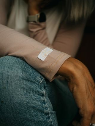 Sunny Pastel Tee i se SOUTĚŽÍ! Čti pozorně 🙏….něco málo, že tričko je jako vanilkový krém s kapkou citronu 🍋🧁. Tohle...